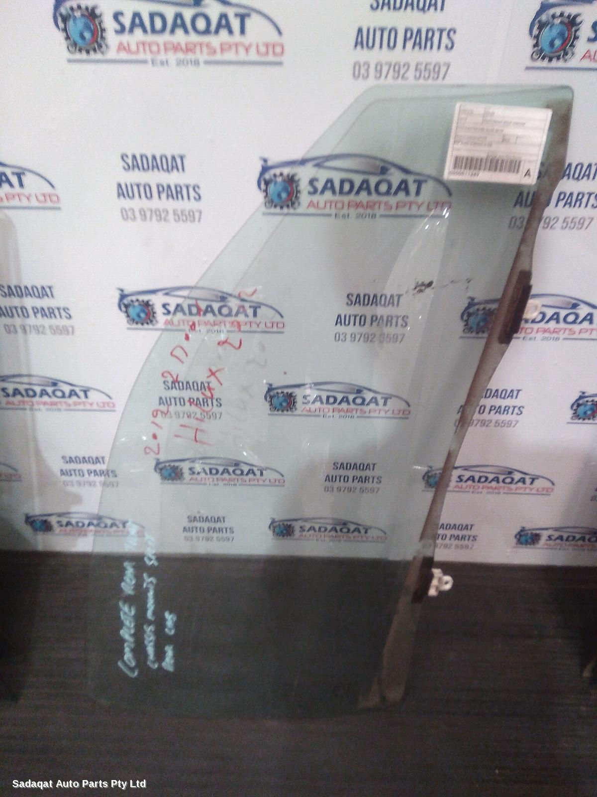 Toyota Hilux Right Front Door Window