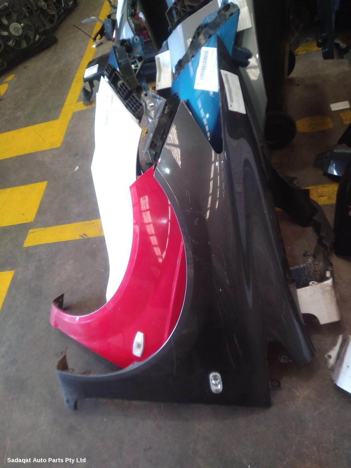 Honda Civic Left Guard