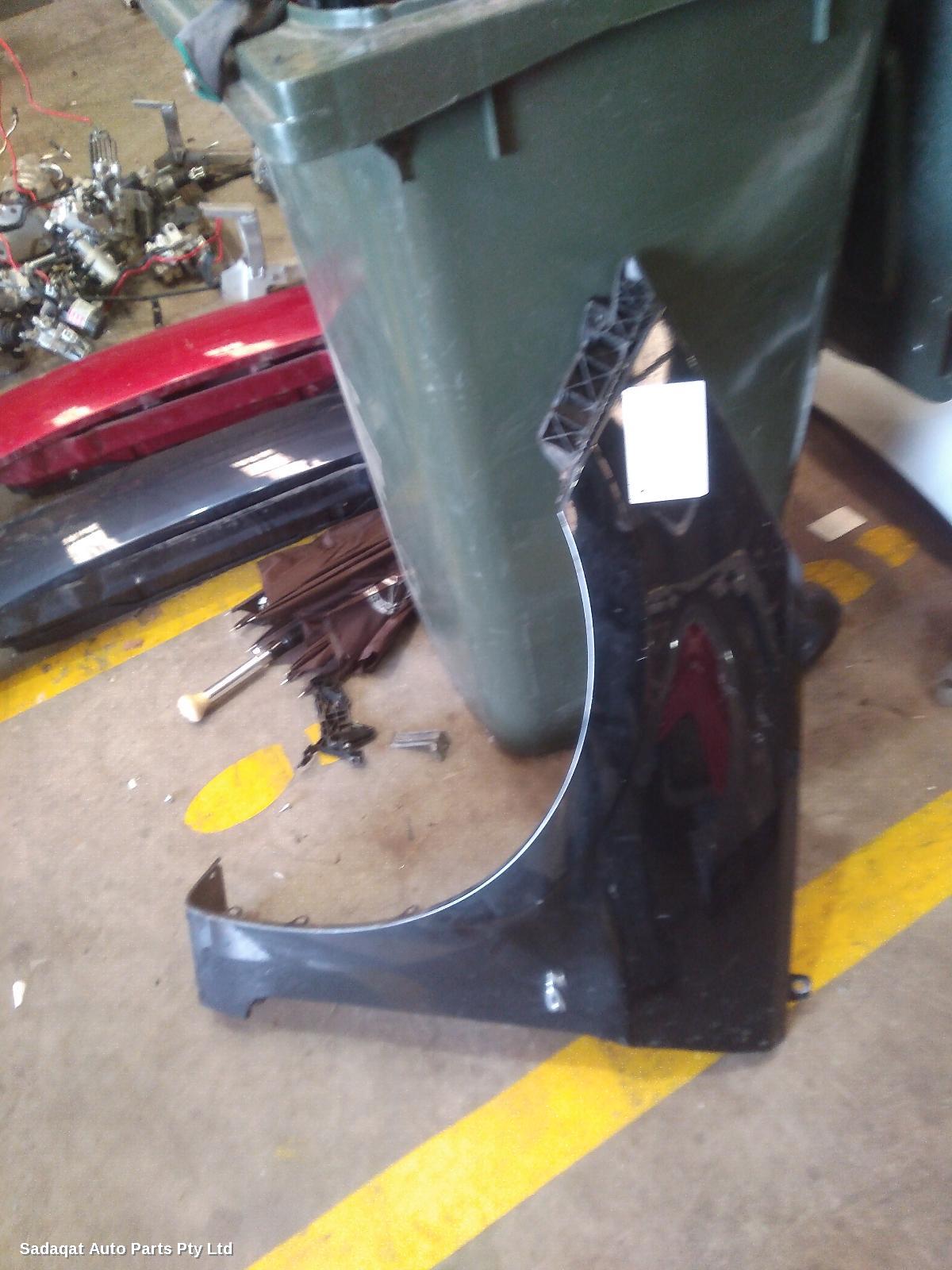 Hyundai Accent Left Guard