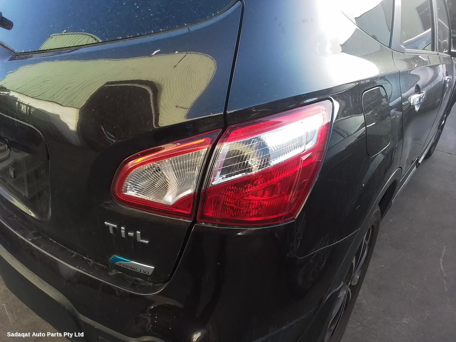 Nissan Dualis Front Seat