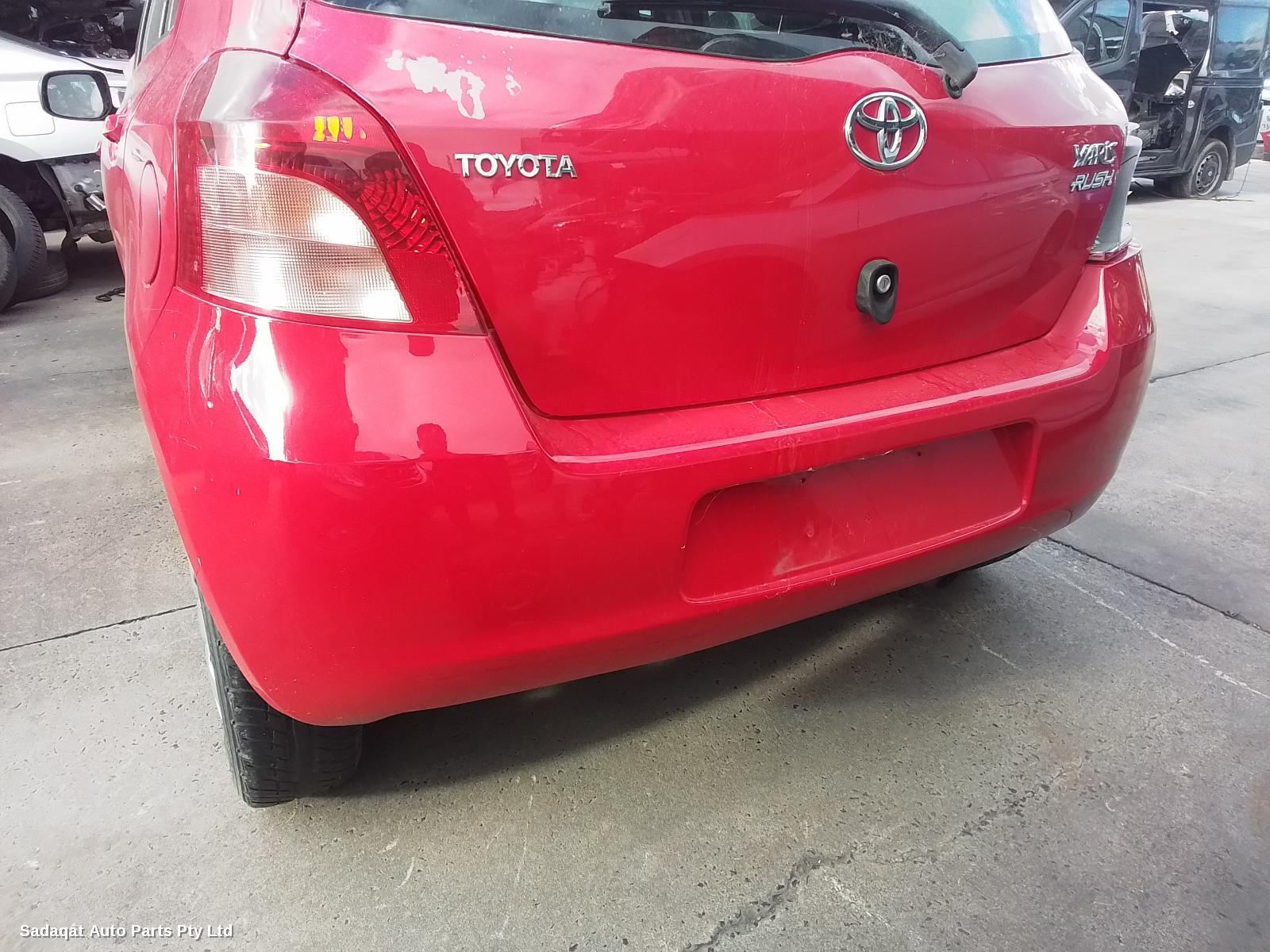 Toyota Yaris Left Door Mirror