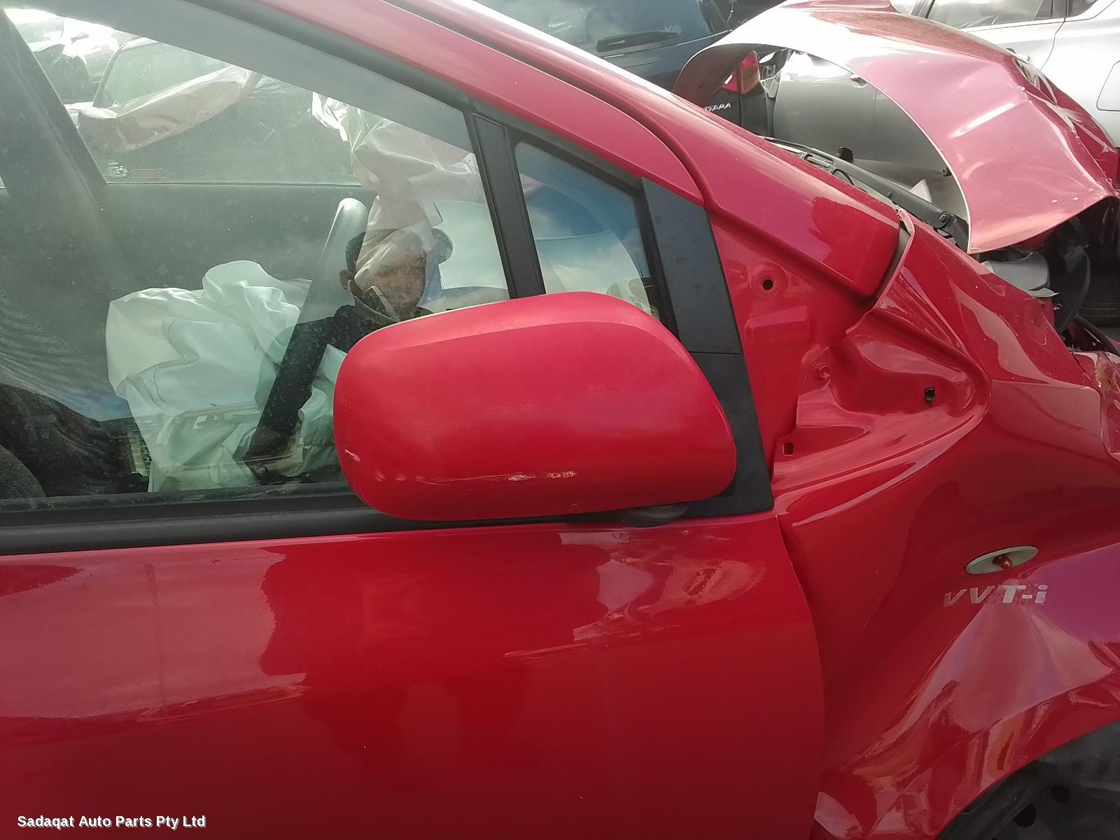 Toyota Yaris Left Door Mirror