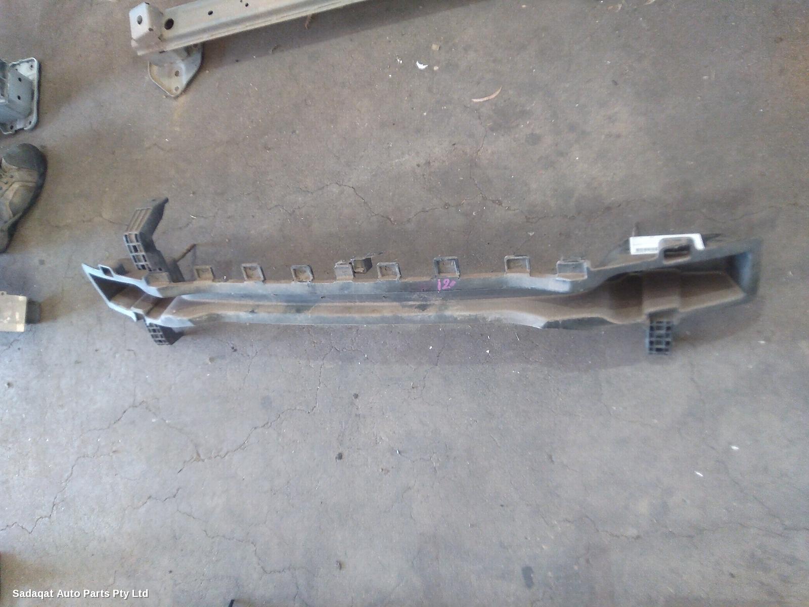 Hyundai I20 R/bar Bracket/reinfo