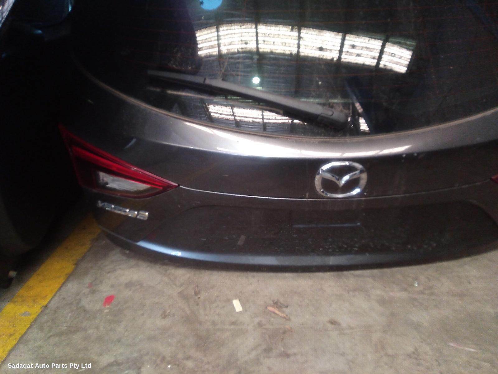 Mazda 3 Bootlid/tailgate