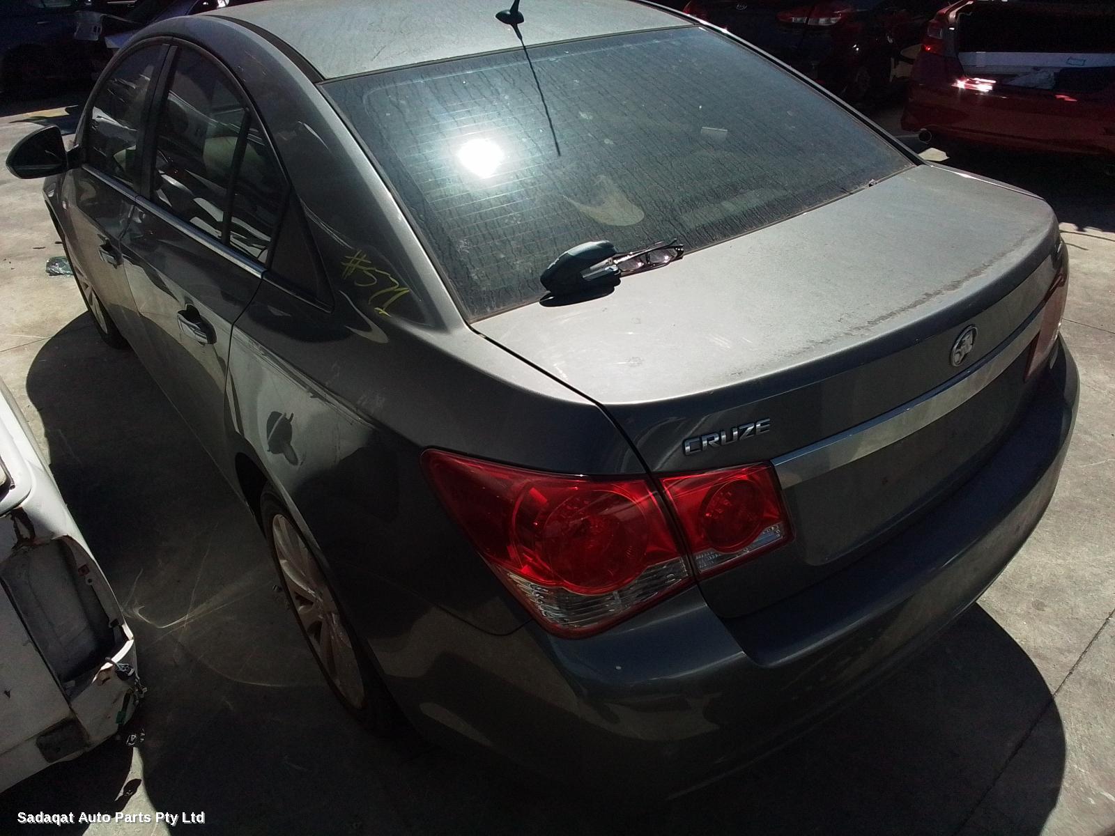 Holden Cruze Bonnet Lock/support