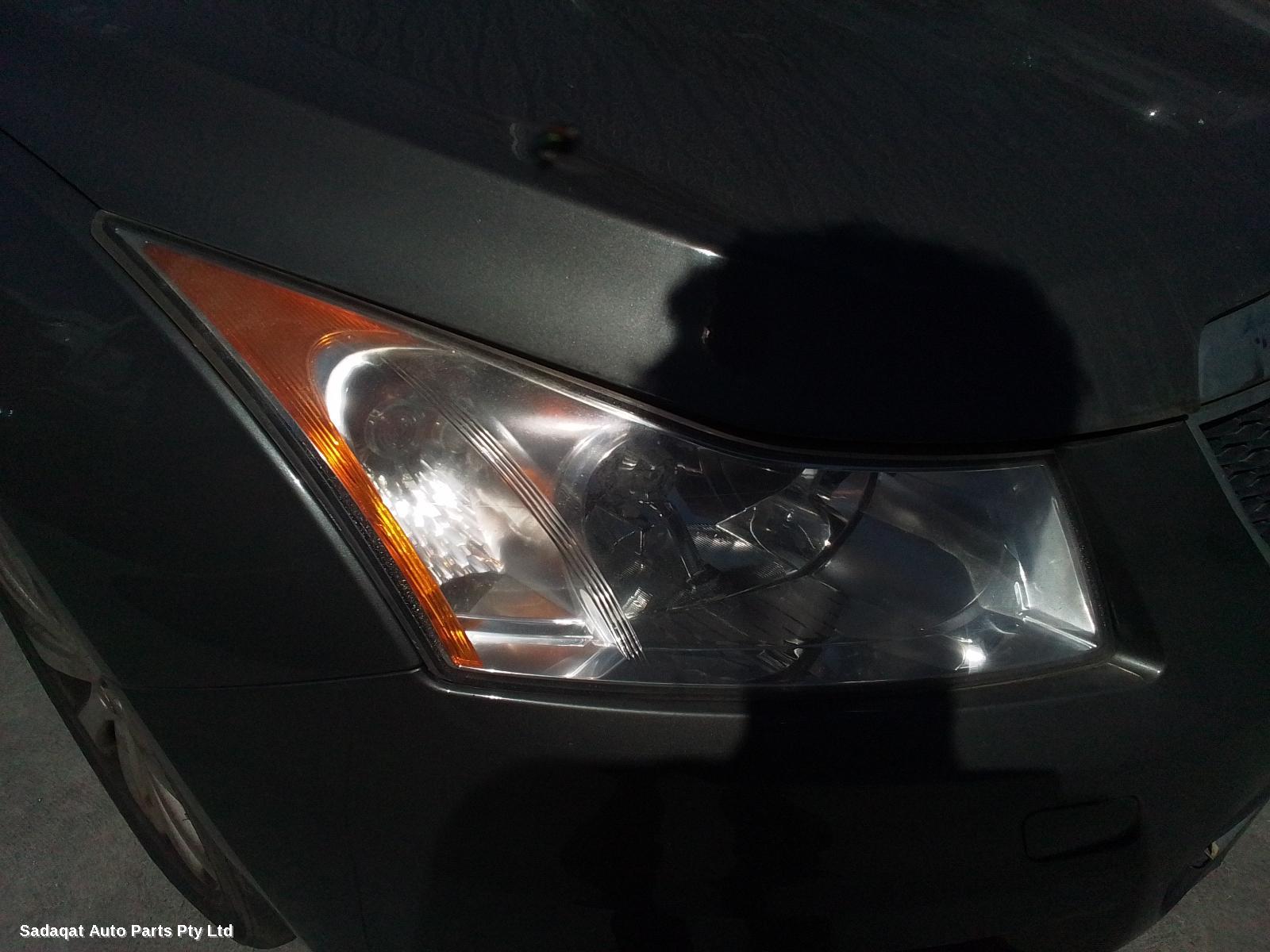Holden Cruze Bonnet Lock/support