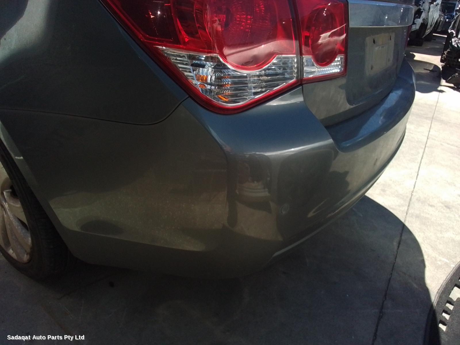 Holden Cruze Bonnet Lock/support