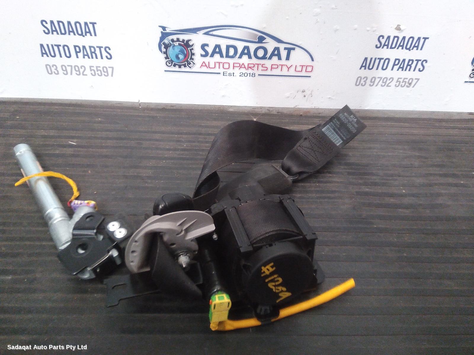 Kia Sportage Seatbelt/stalk