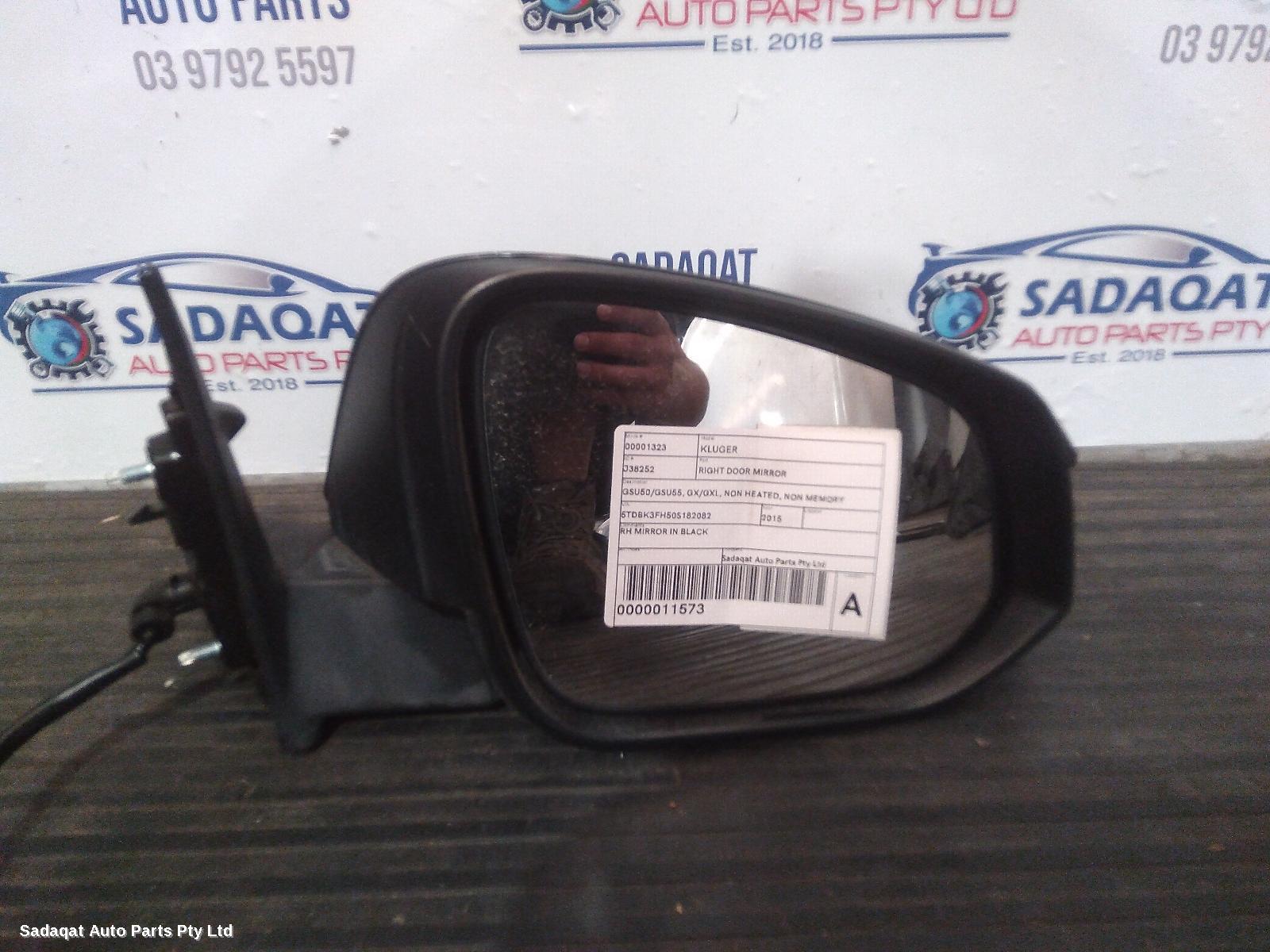 Toyota Kluger Right Door Mirror