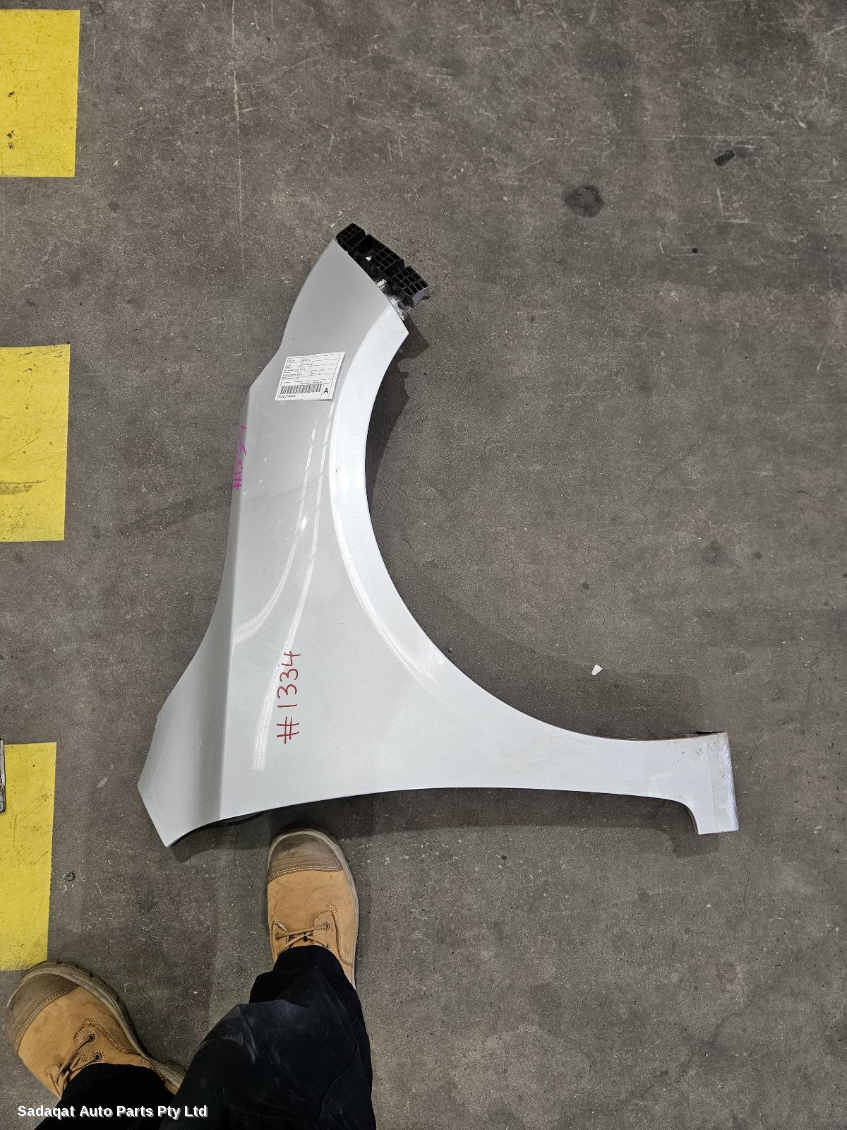 Kia Cerato Right Guard