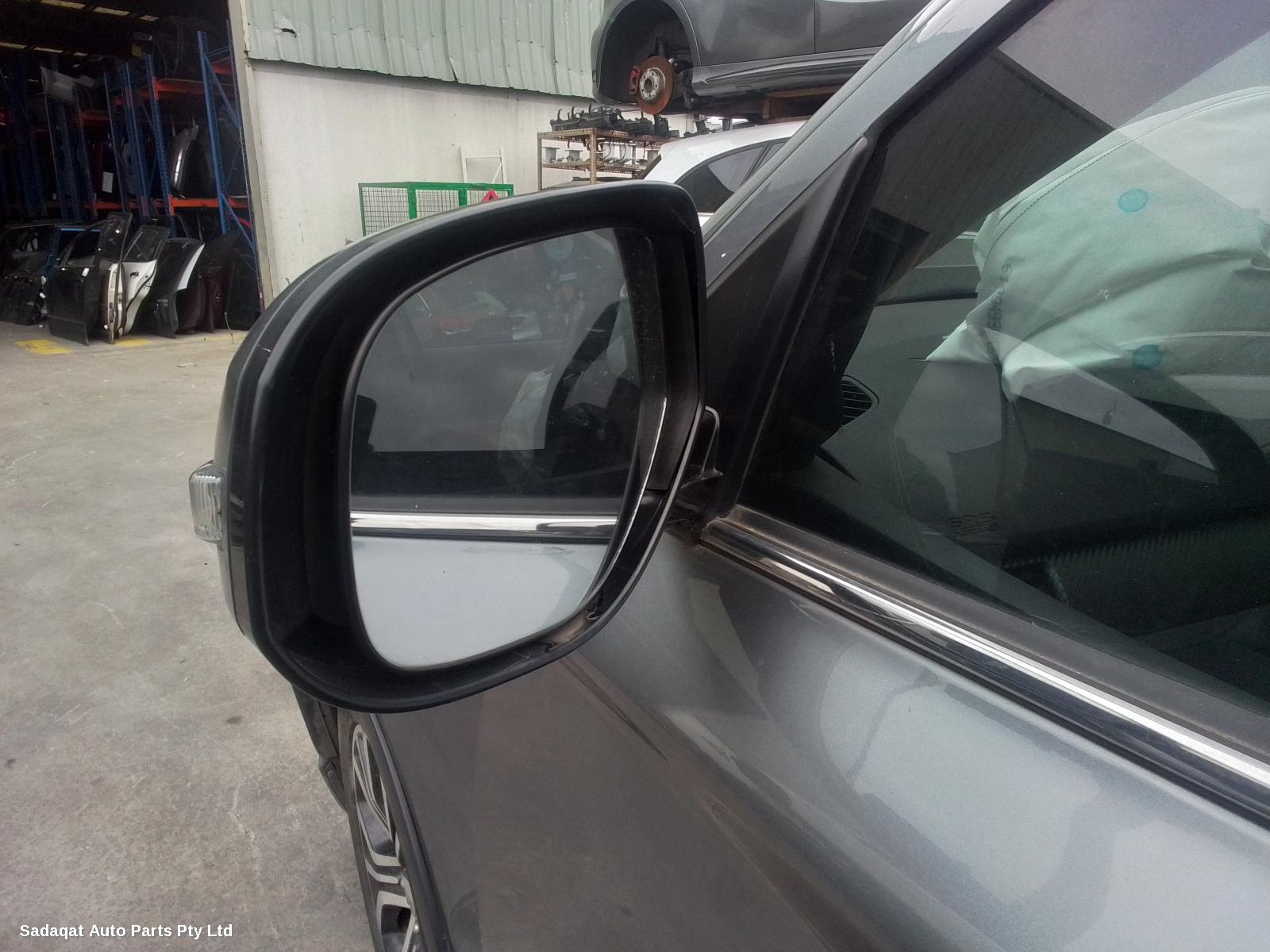 Mitsubishi Outlander Radio/cd/dvd/sat/tv