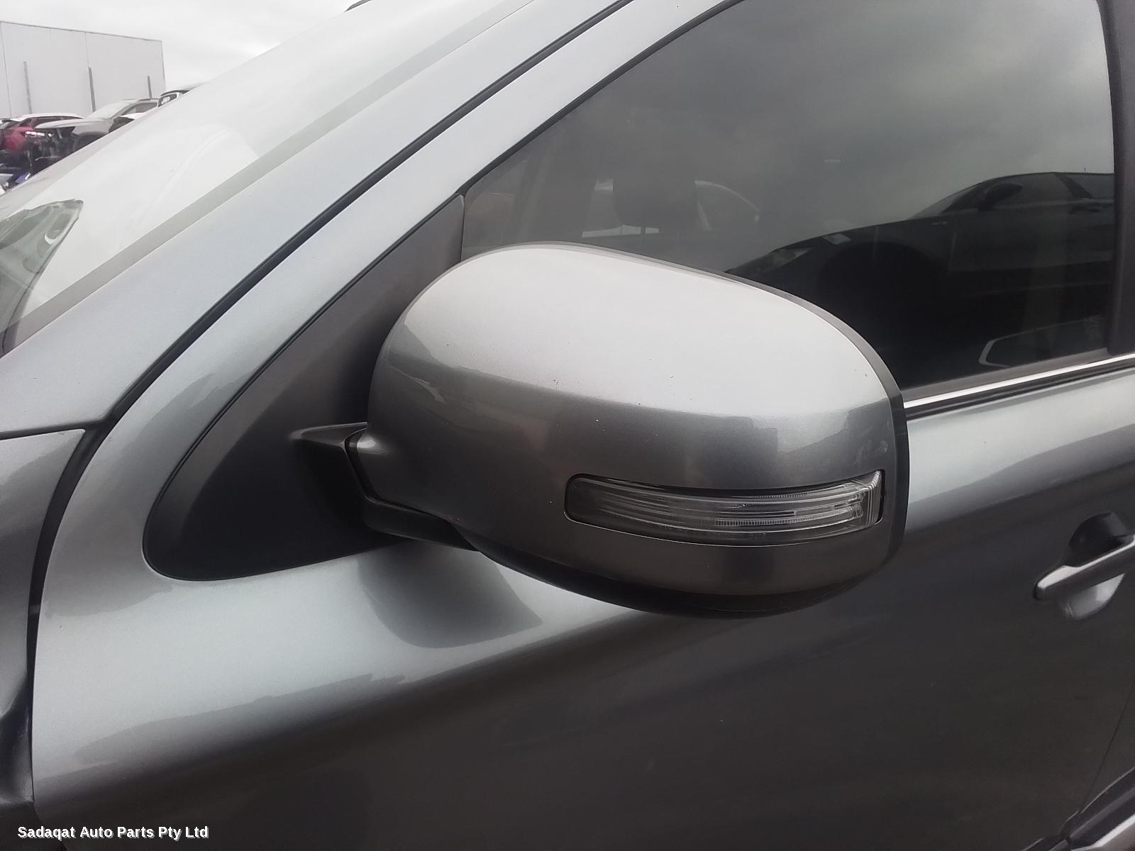 Mitsubishi Outlander Radio/cd/dvd/sat/tv