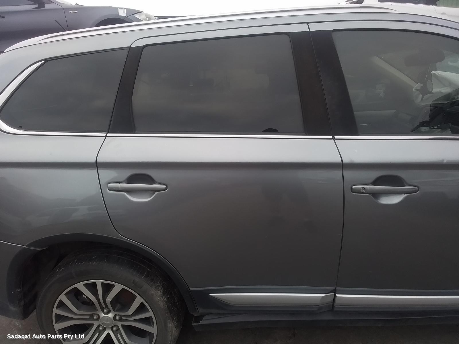 Mitsubishi Outlander Radio/cd/dvd/sat/tv