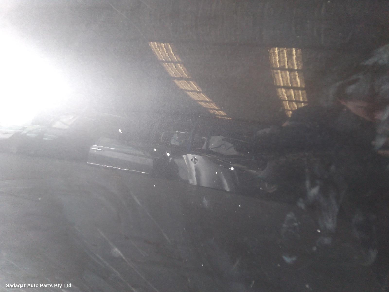 Toyota Kluger Right Front Door