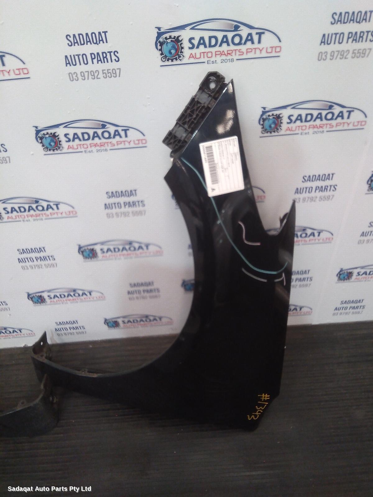 Kia Cerato Left Guard