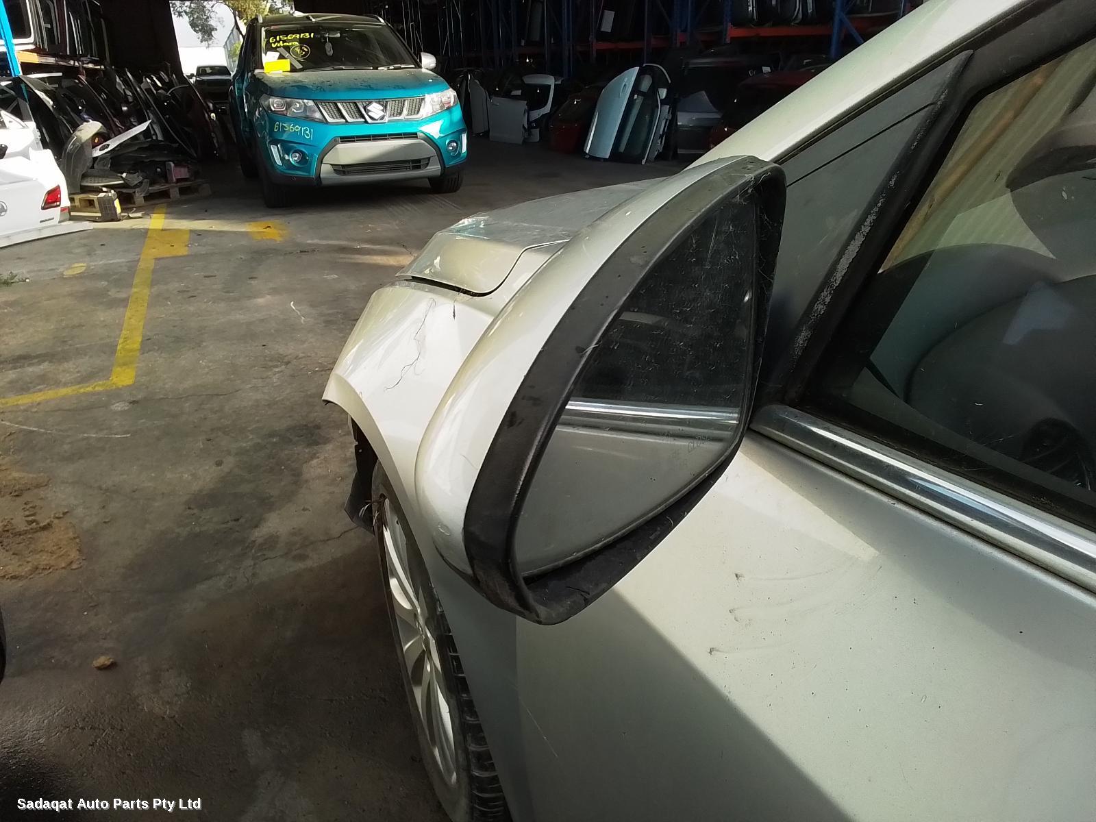 Holden Cruze Right Headlamp