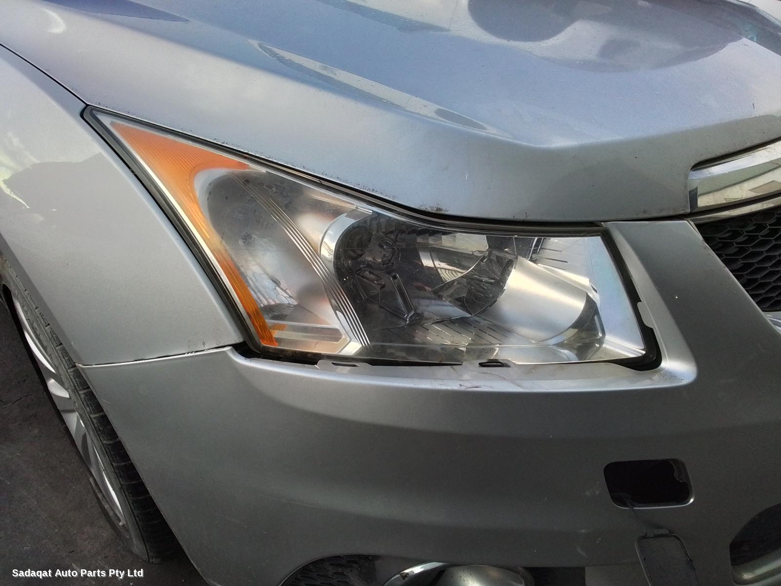 Holden Cruze Right Headlamp