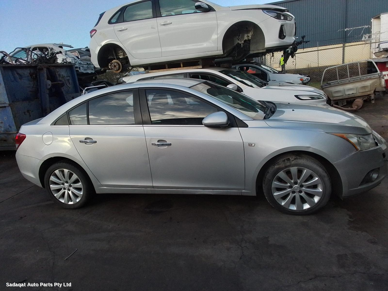Holden Cruze Right Headlamp