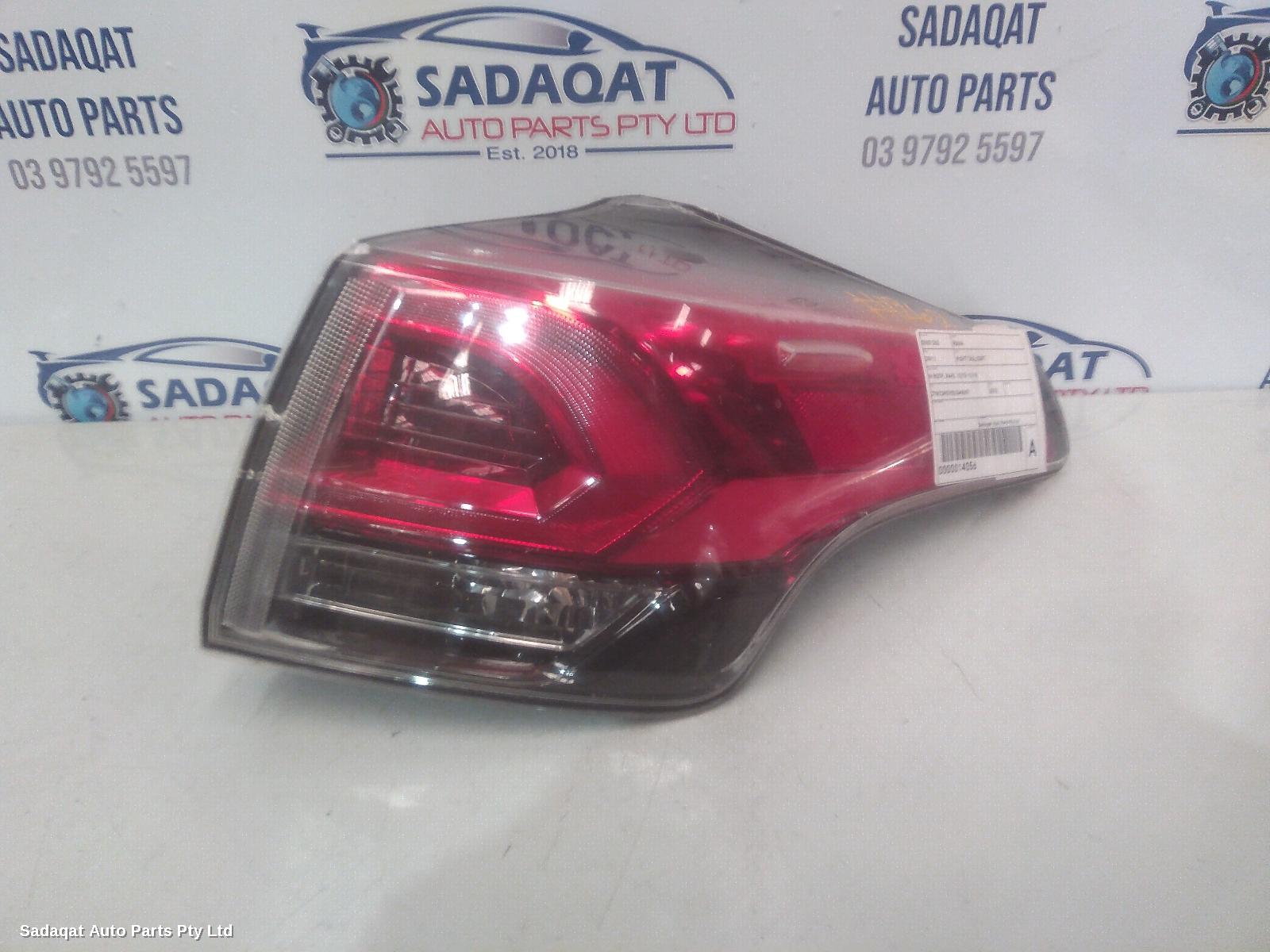 Toyota Rav4 Right Taillight