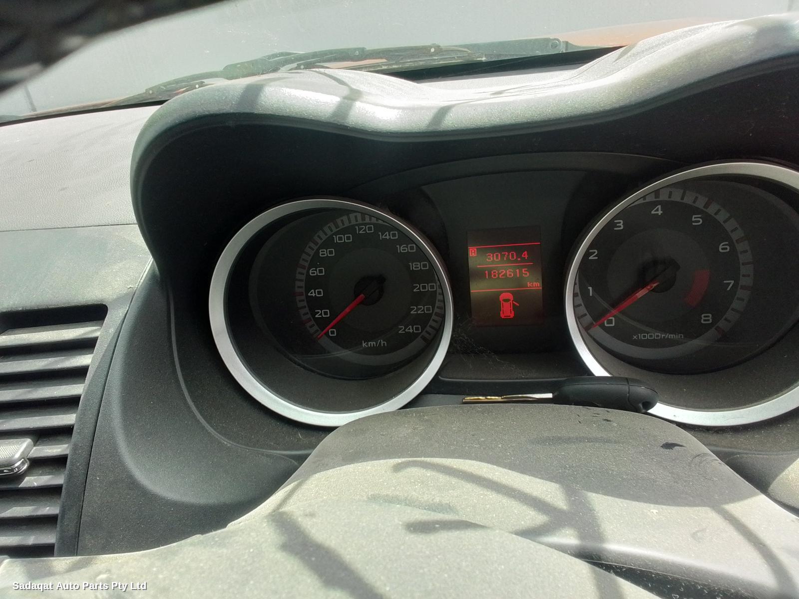 Mitsubishi Lancer F/bar Reinforc/brack