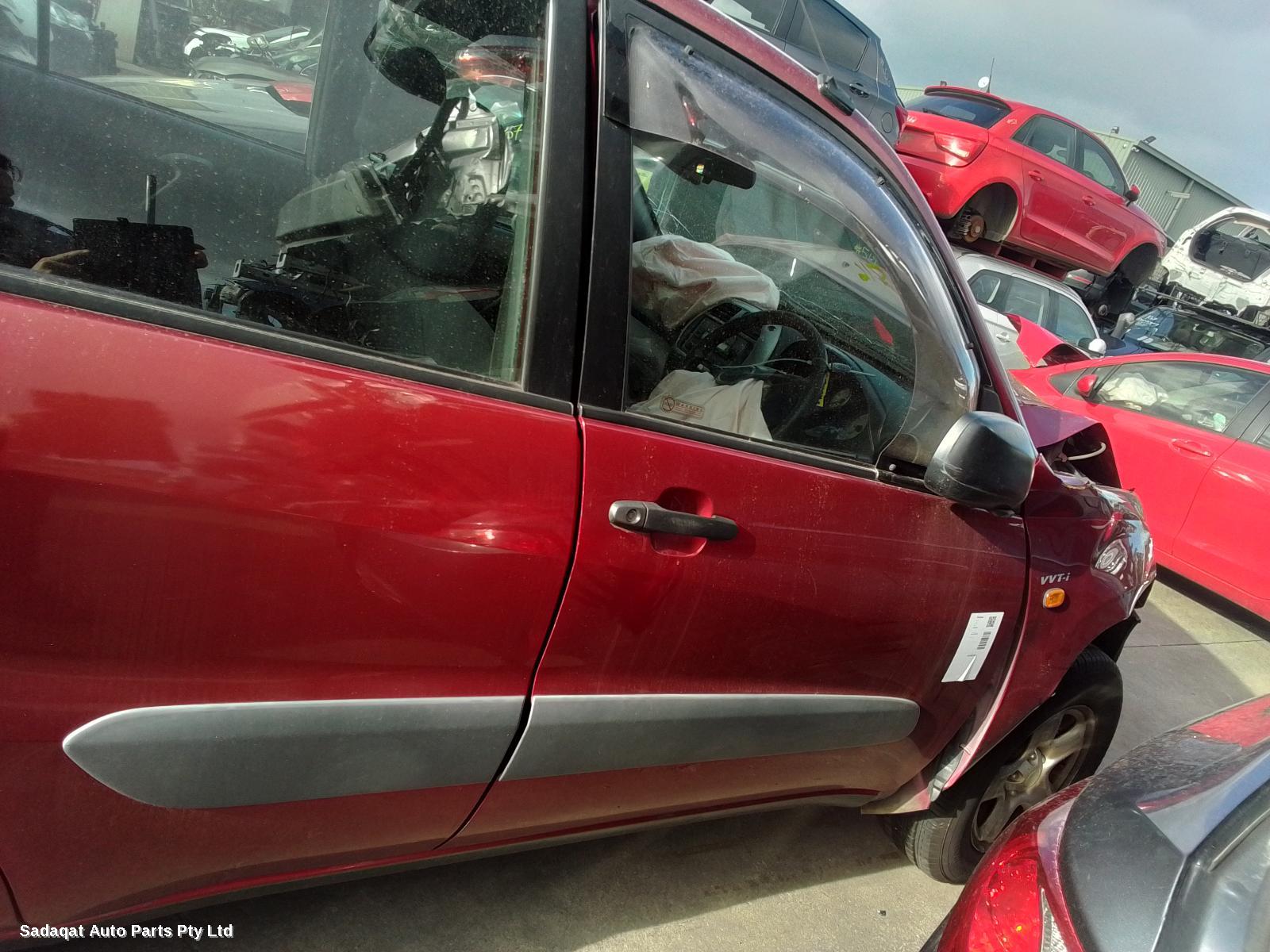 Toyota Rav4 Left Taillight