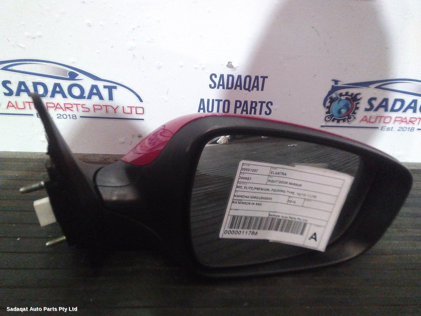 Hyundai Elantra Right Door Mirror