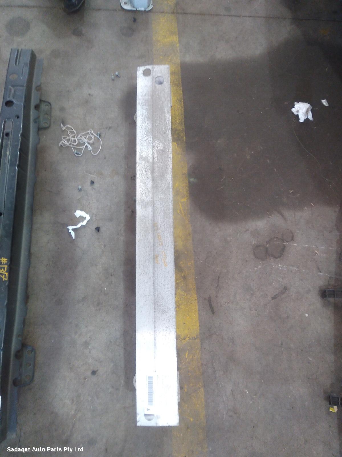 Lexus Ct200h R/bar Bracket/reinfo