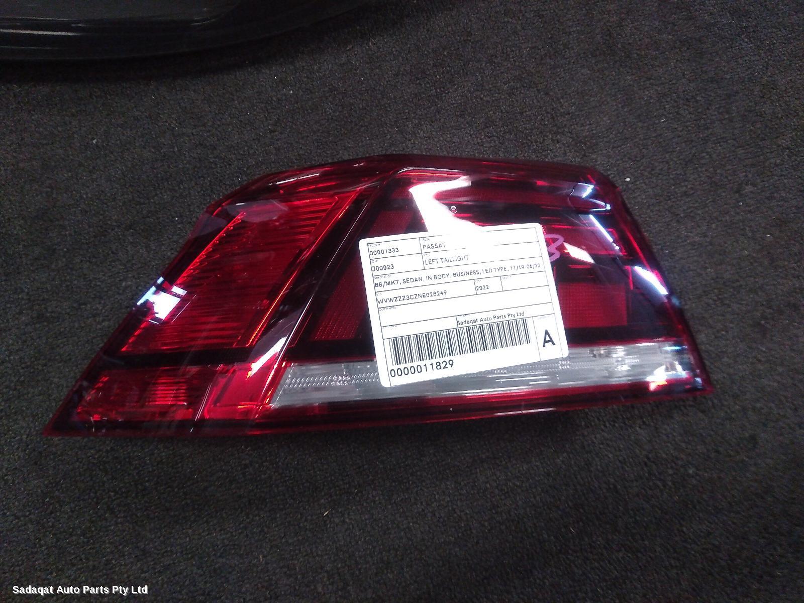 Volkswagen Passat Left Taillight