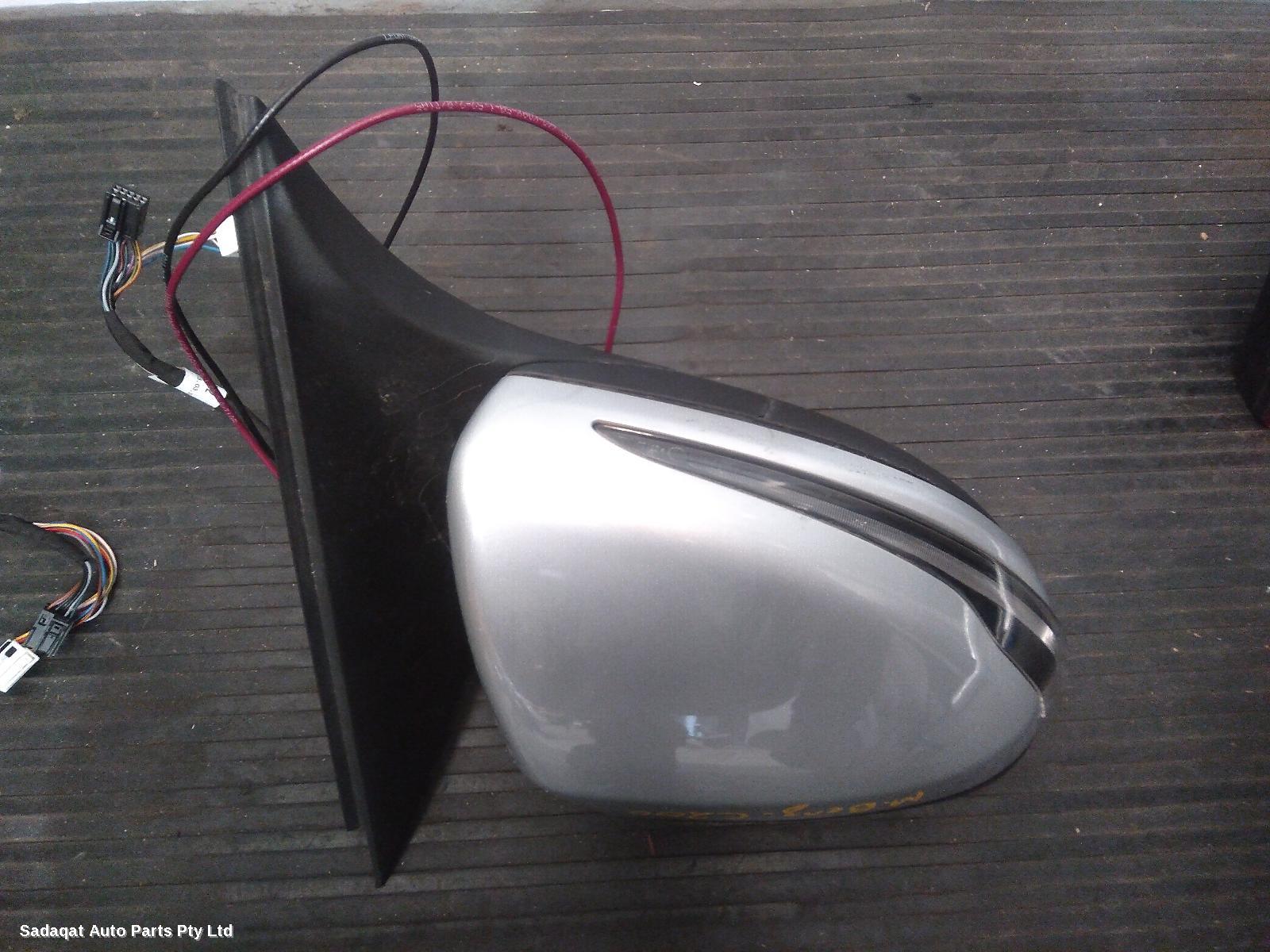 Mercedes C Class Right Door Mirror