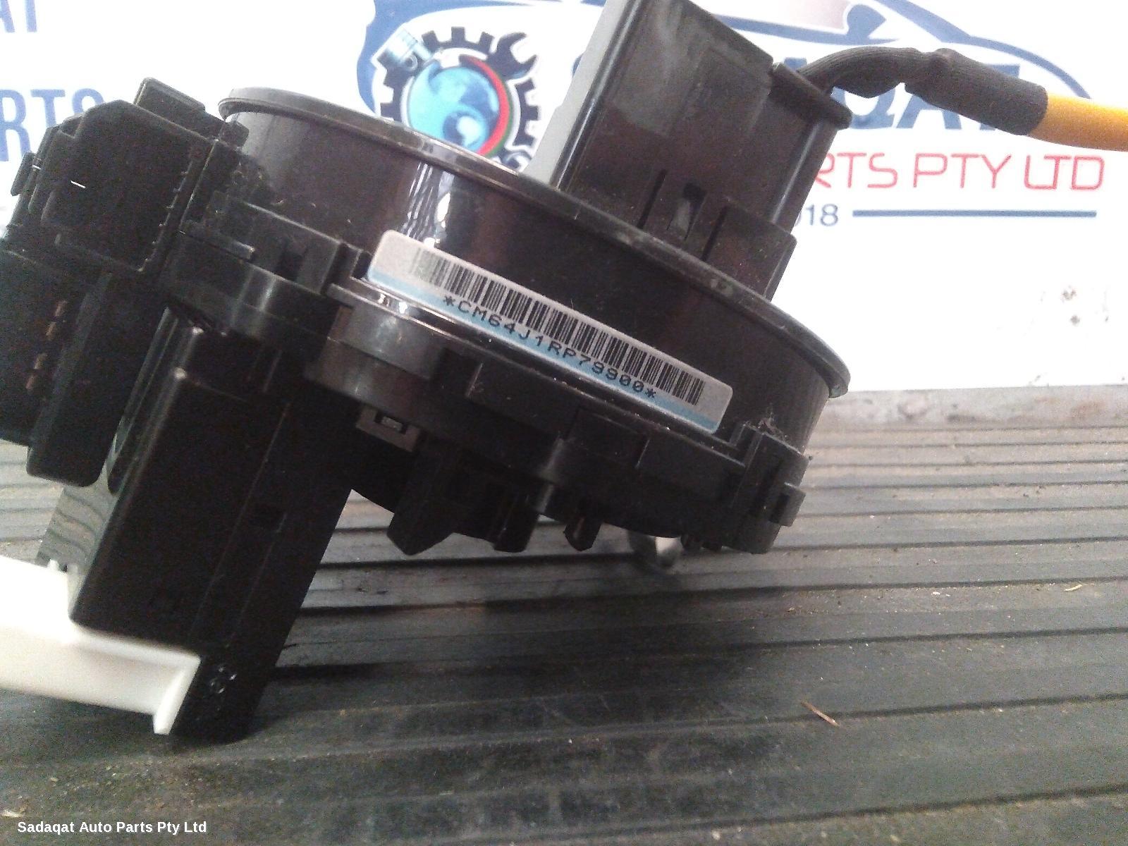 Suzuki Vitara Airbag Module/sensor