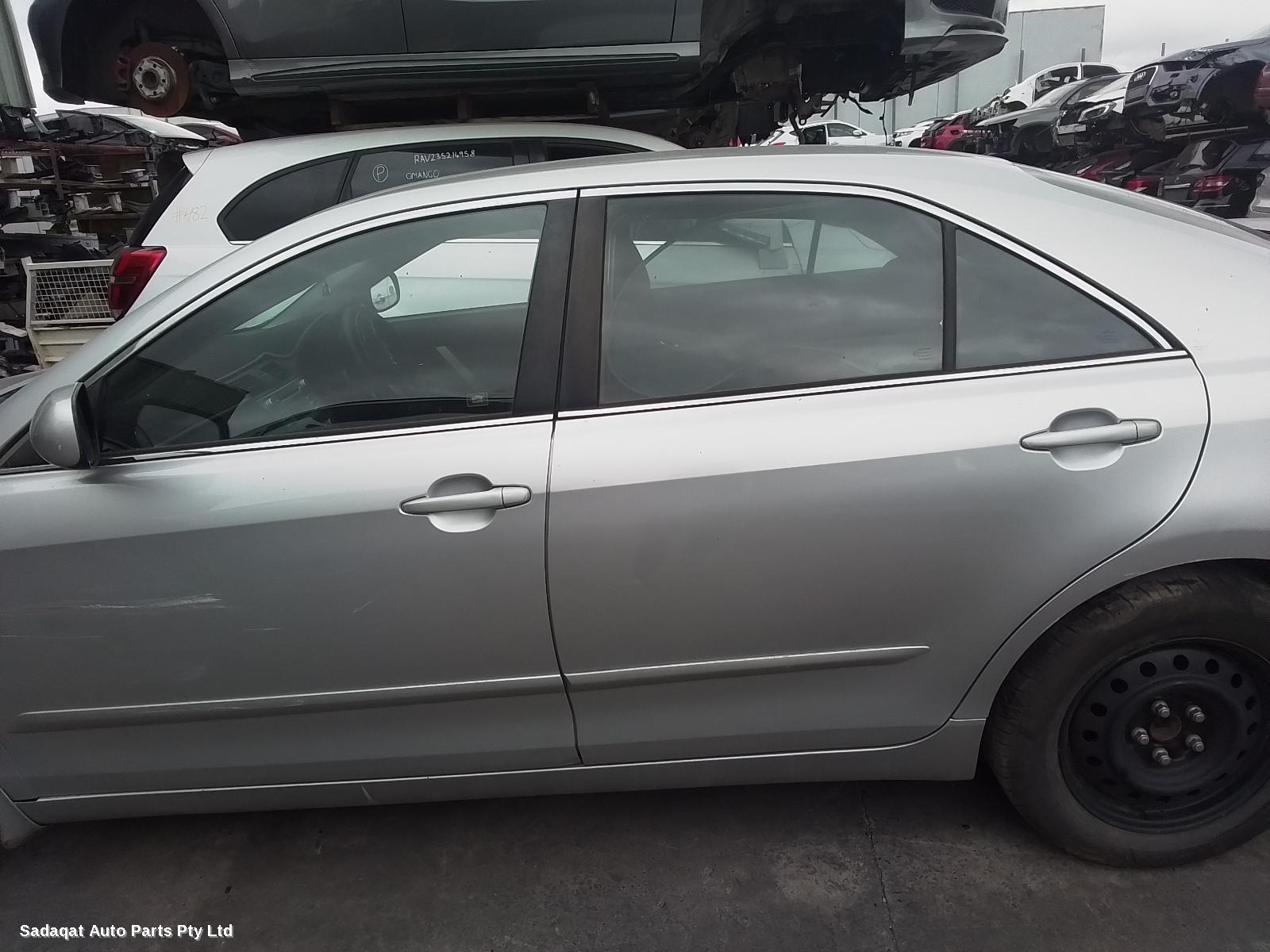 Toyota Camry Right Door Mirror