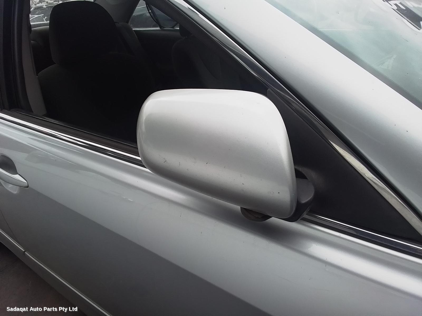 Toyota Camry Right Door Mirror