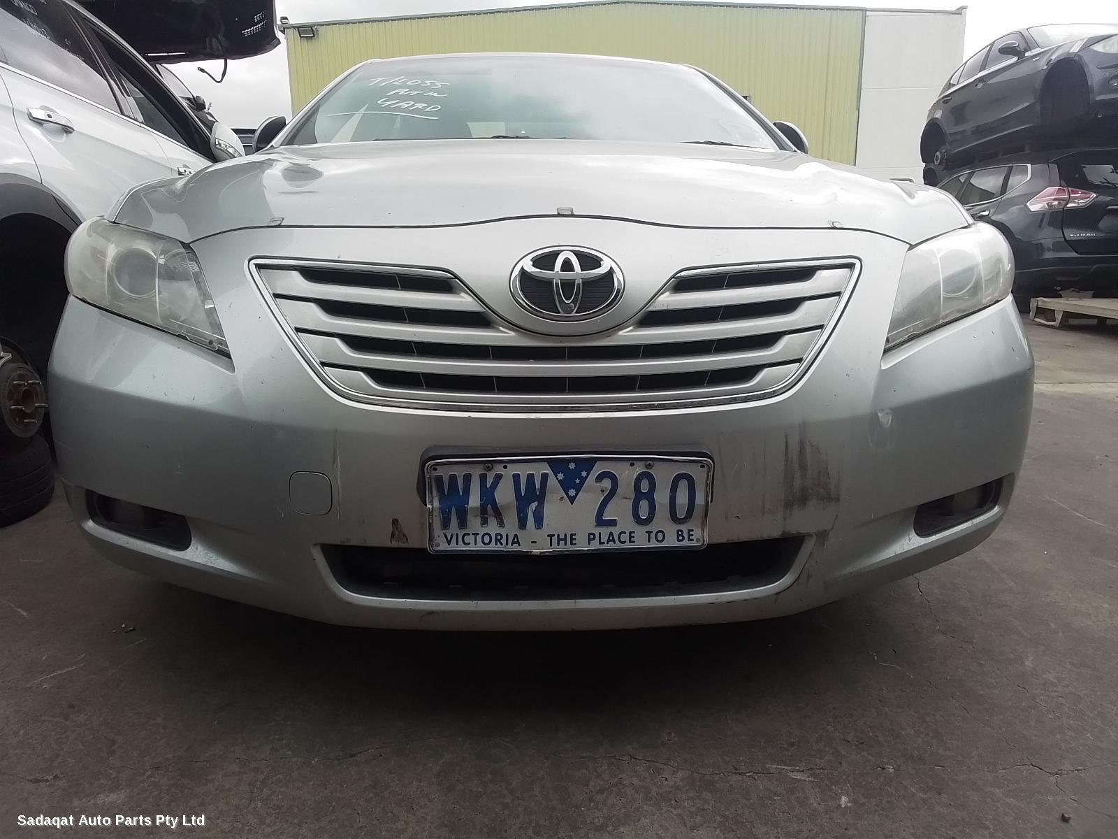 Toyota Camry Right Door Mirror