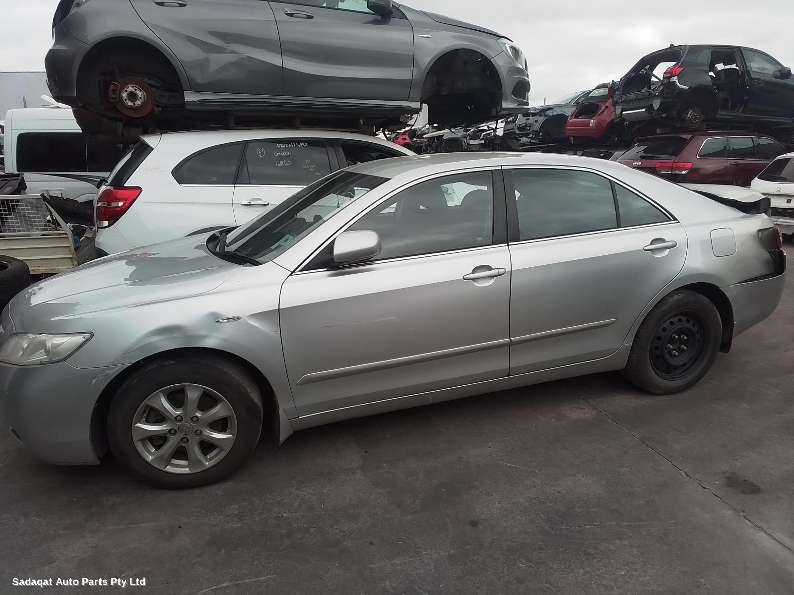 Toyota Camry Right Door Mirror