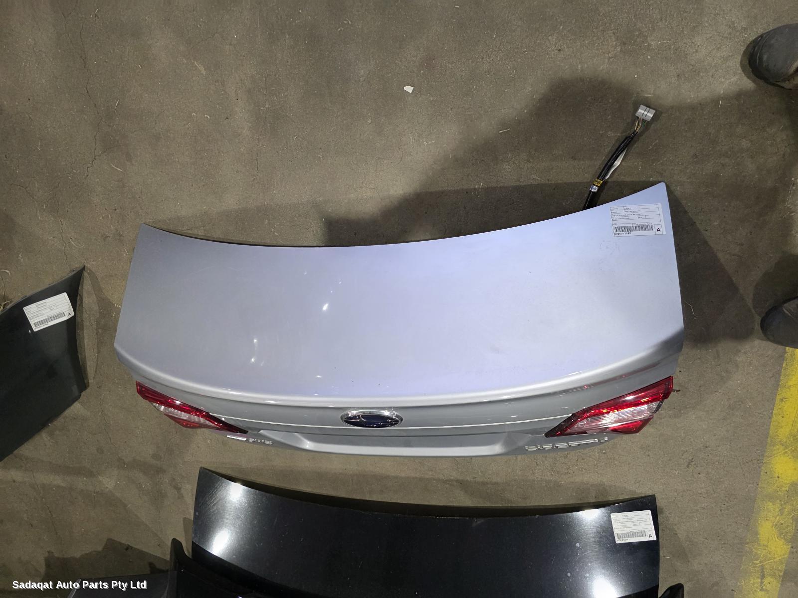 Subaru Liberty Bootlid/tailgate