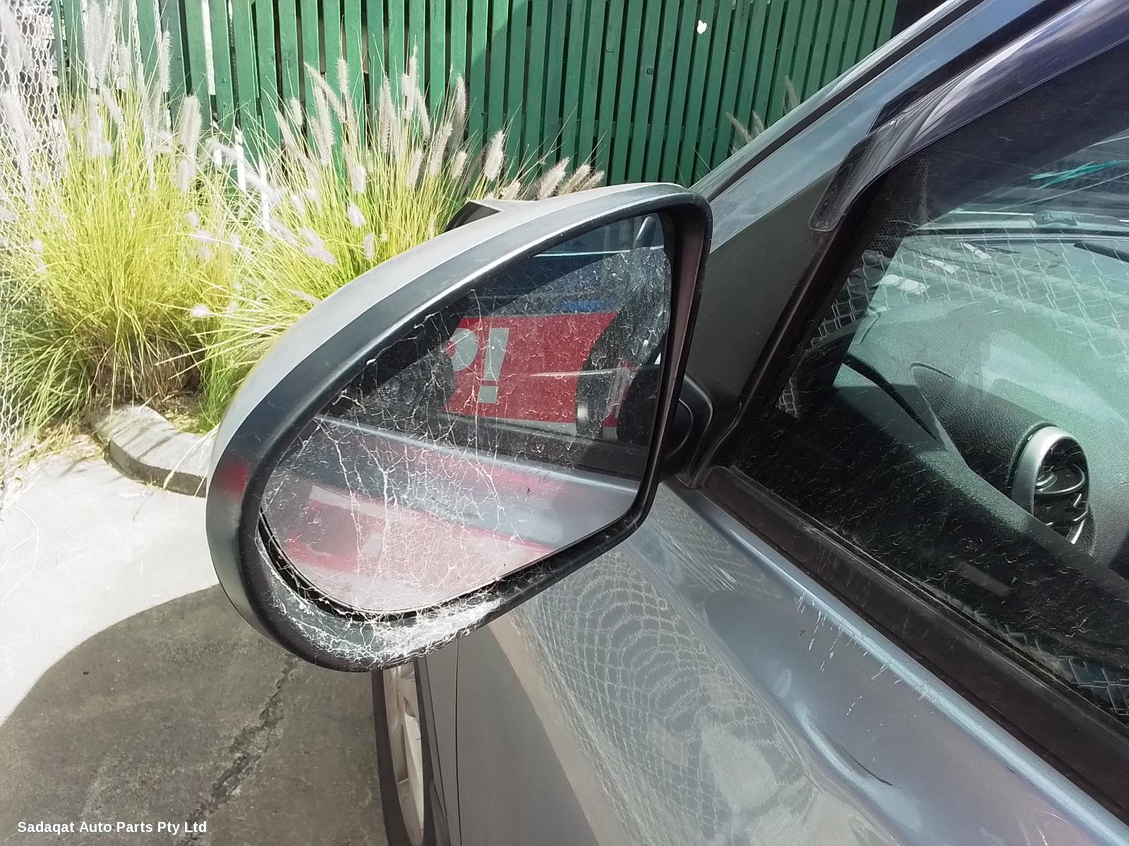 Nissan Dualis F/bar Reinforc/brack