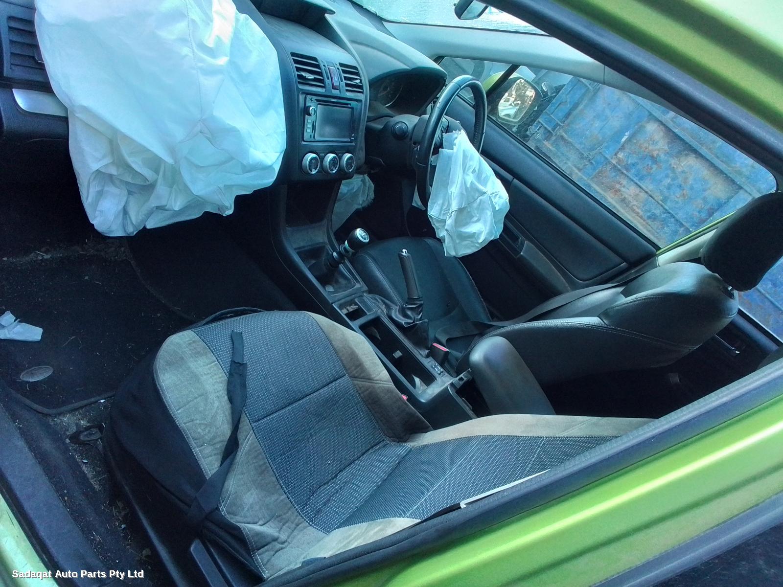 Subaru Xv Left Taillight