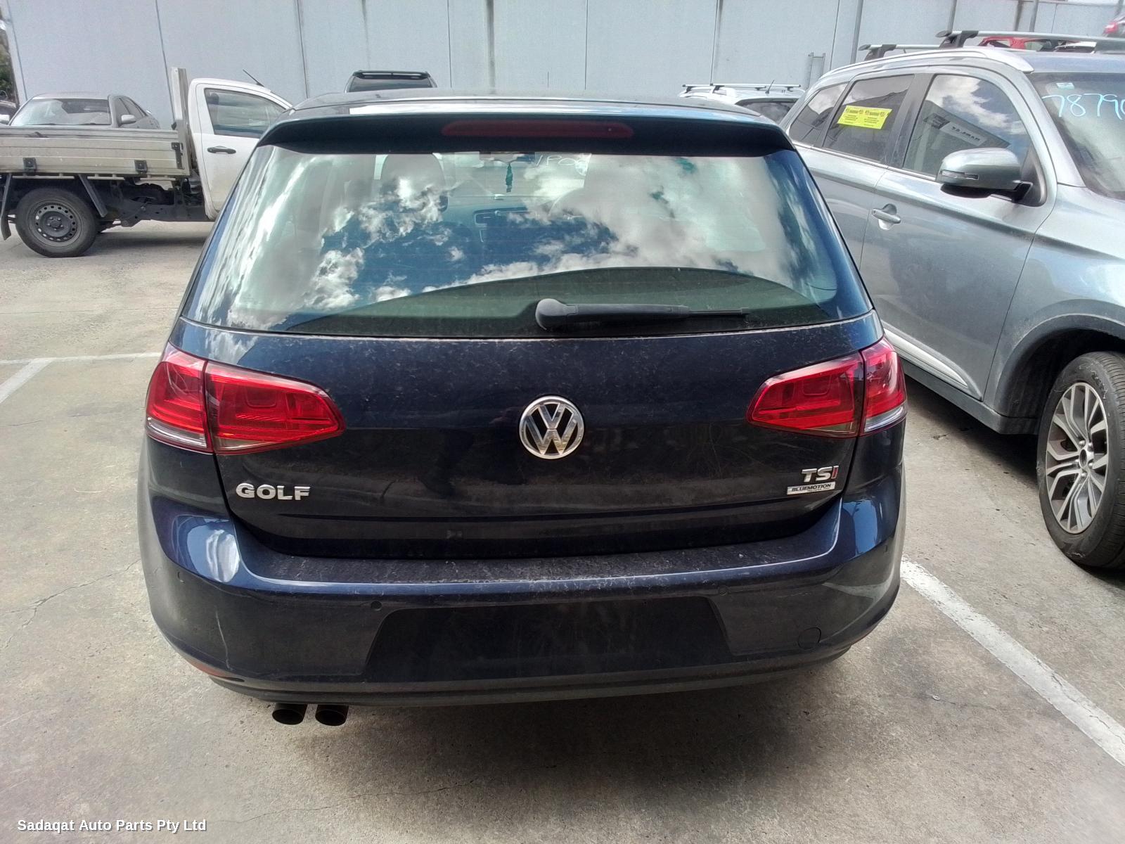 Volkswagen Golf Left Door Mirror
