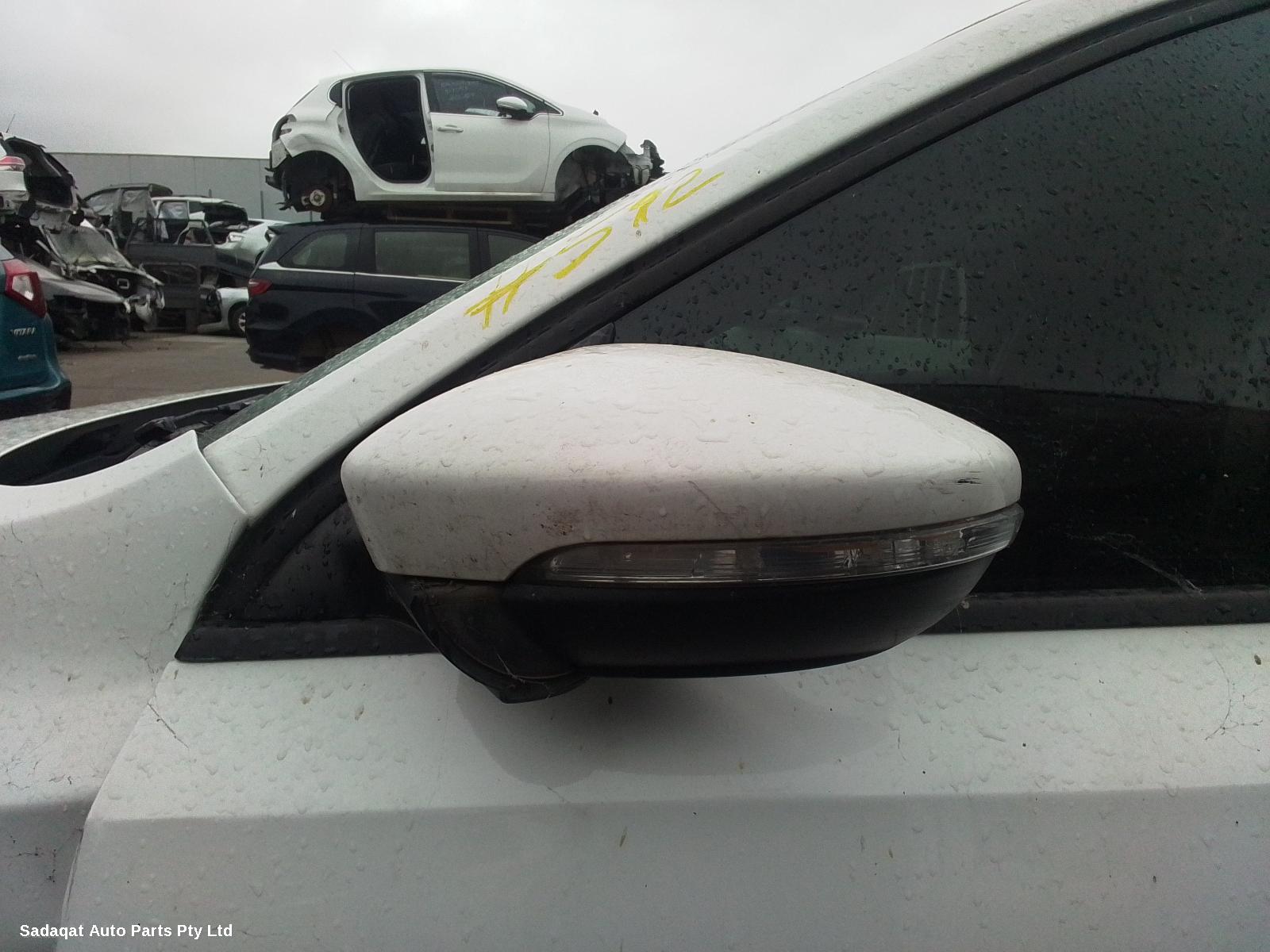 Volkswagen Jetta Right Front Door