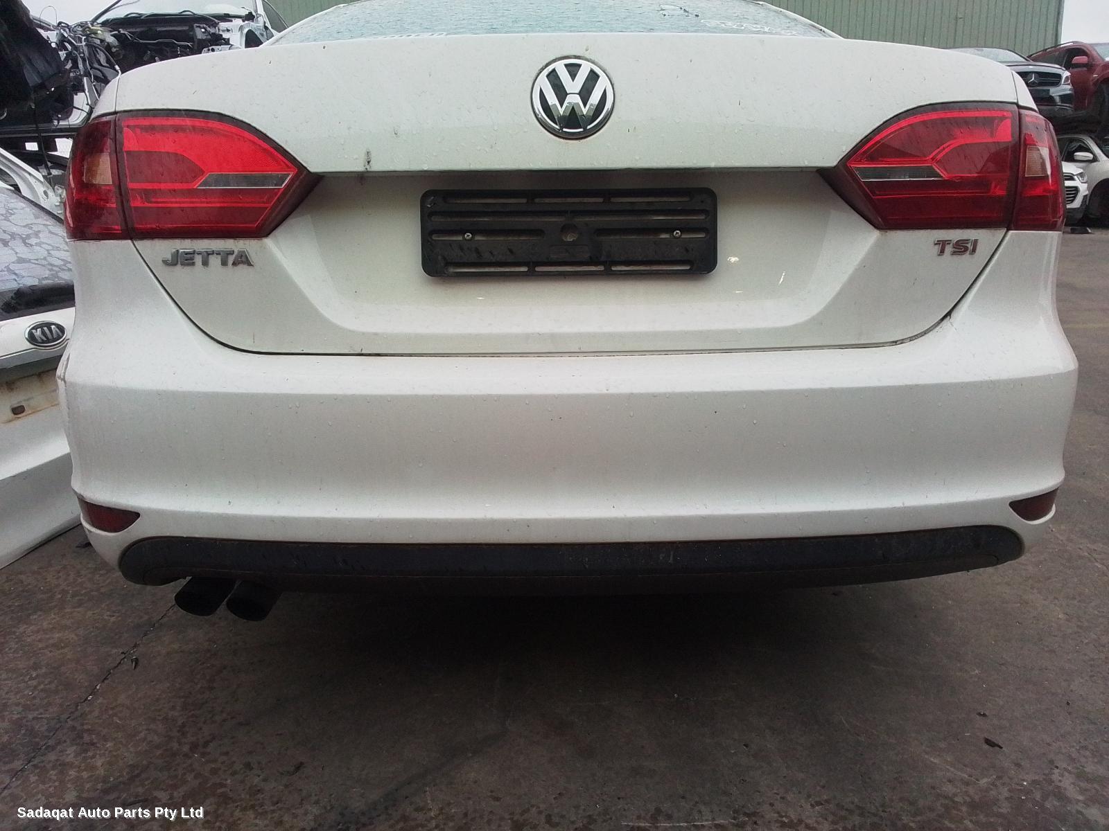 Volkswagen Jetta Right Front Door