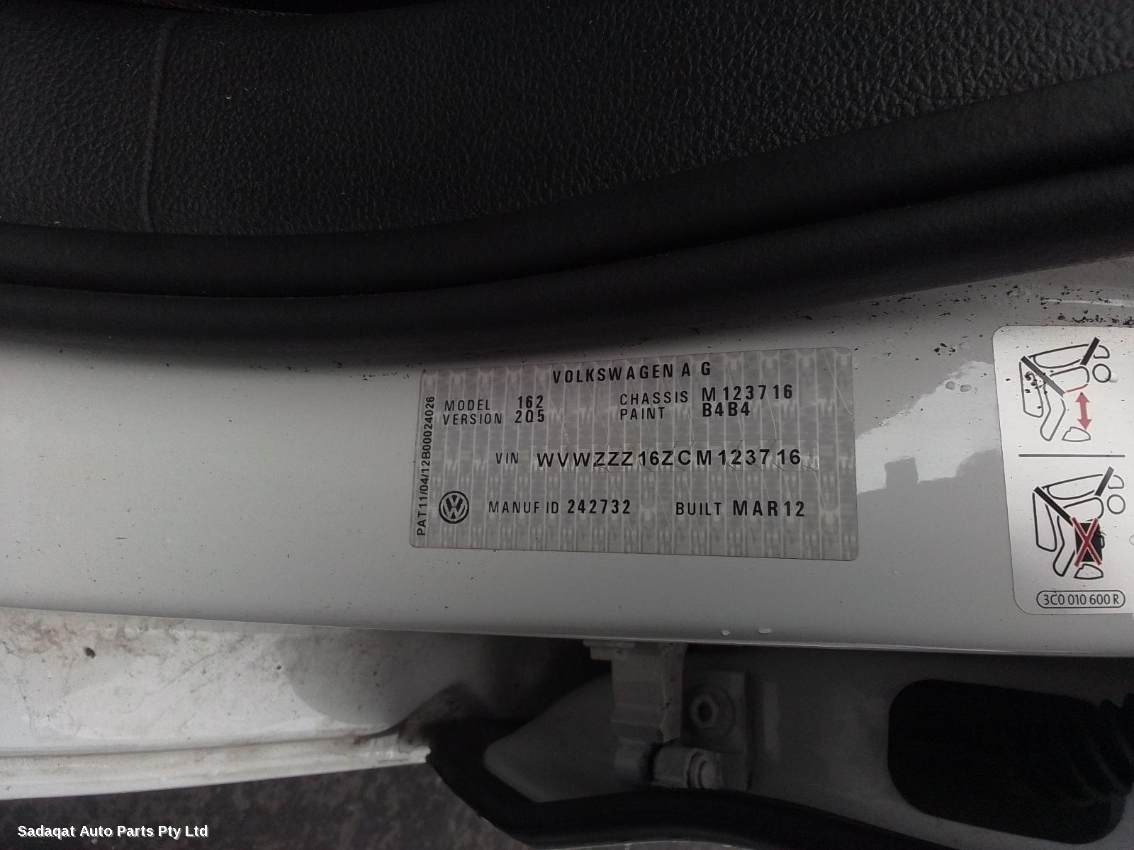 Volkswagen Jetta Right Front Door