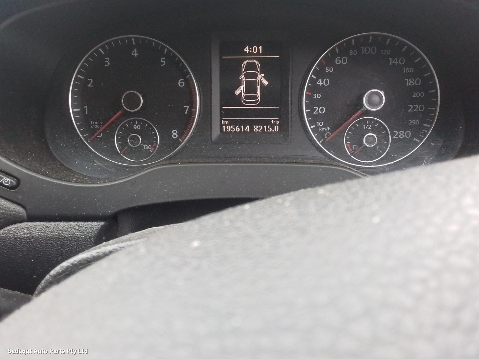 Volkswagen Jetta Right Front Door