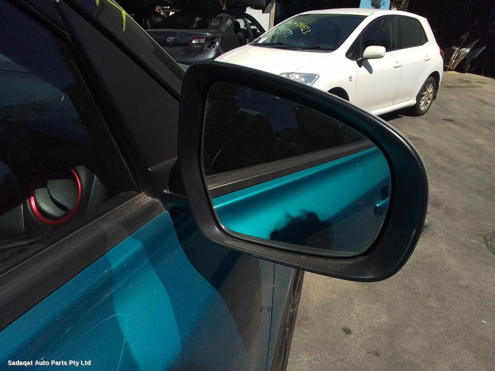 Suzuki Vitara Right Door Mirror