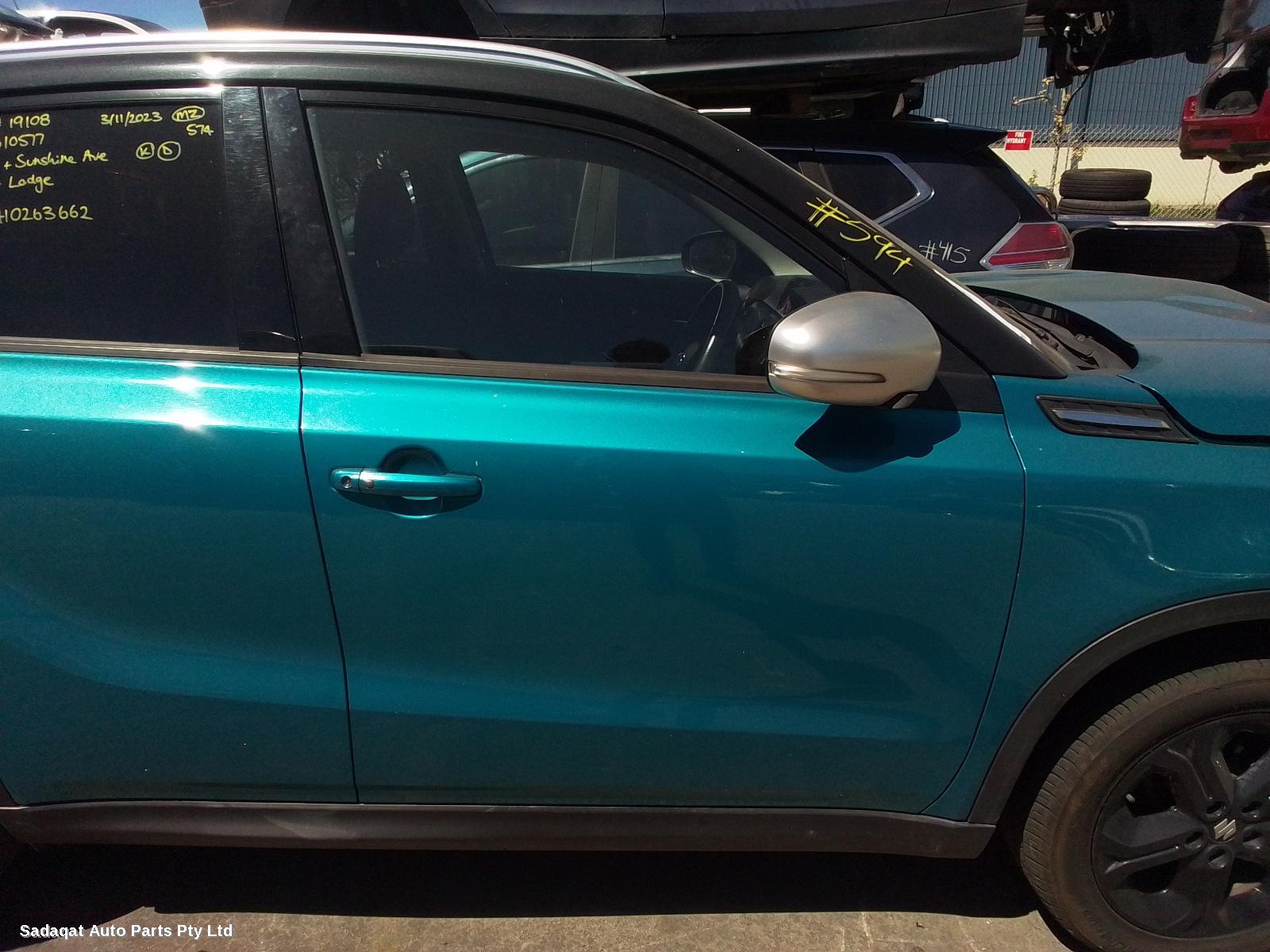 Suzuki Vitara Right Door Mirror