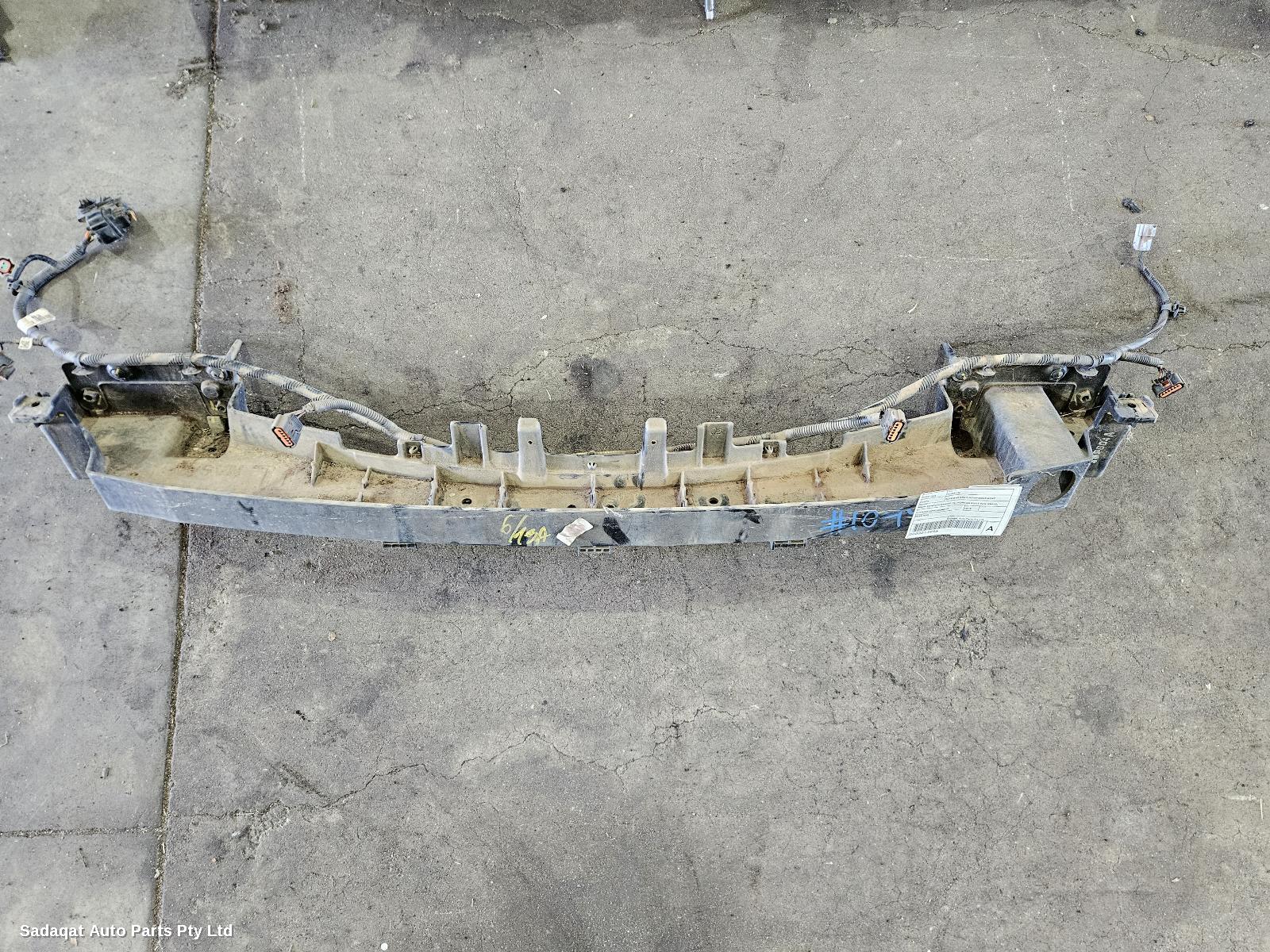 Hyundai Tucson R/bar Bracket/reinfo