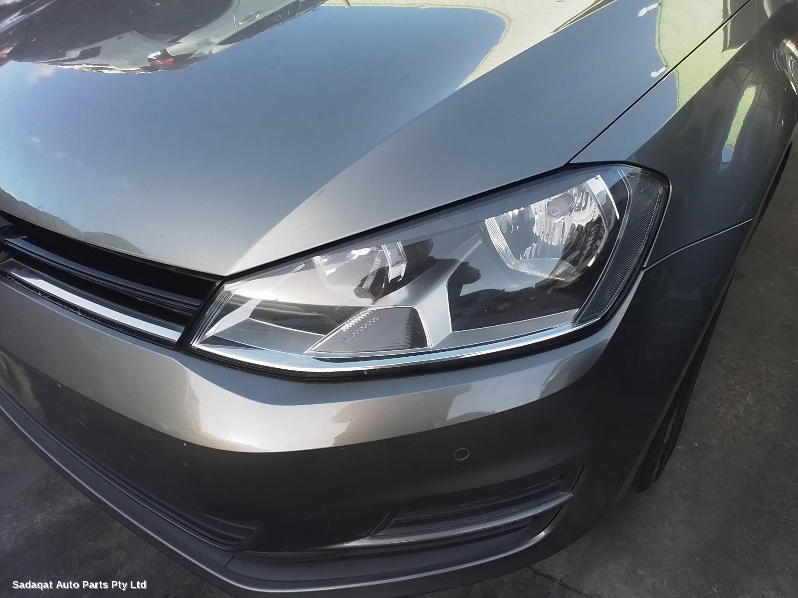 Volkswagen Golf Left Rear Hub Assembly