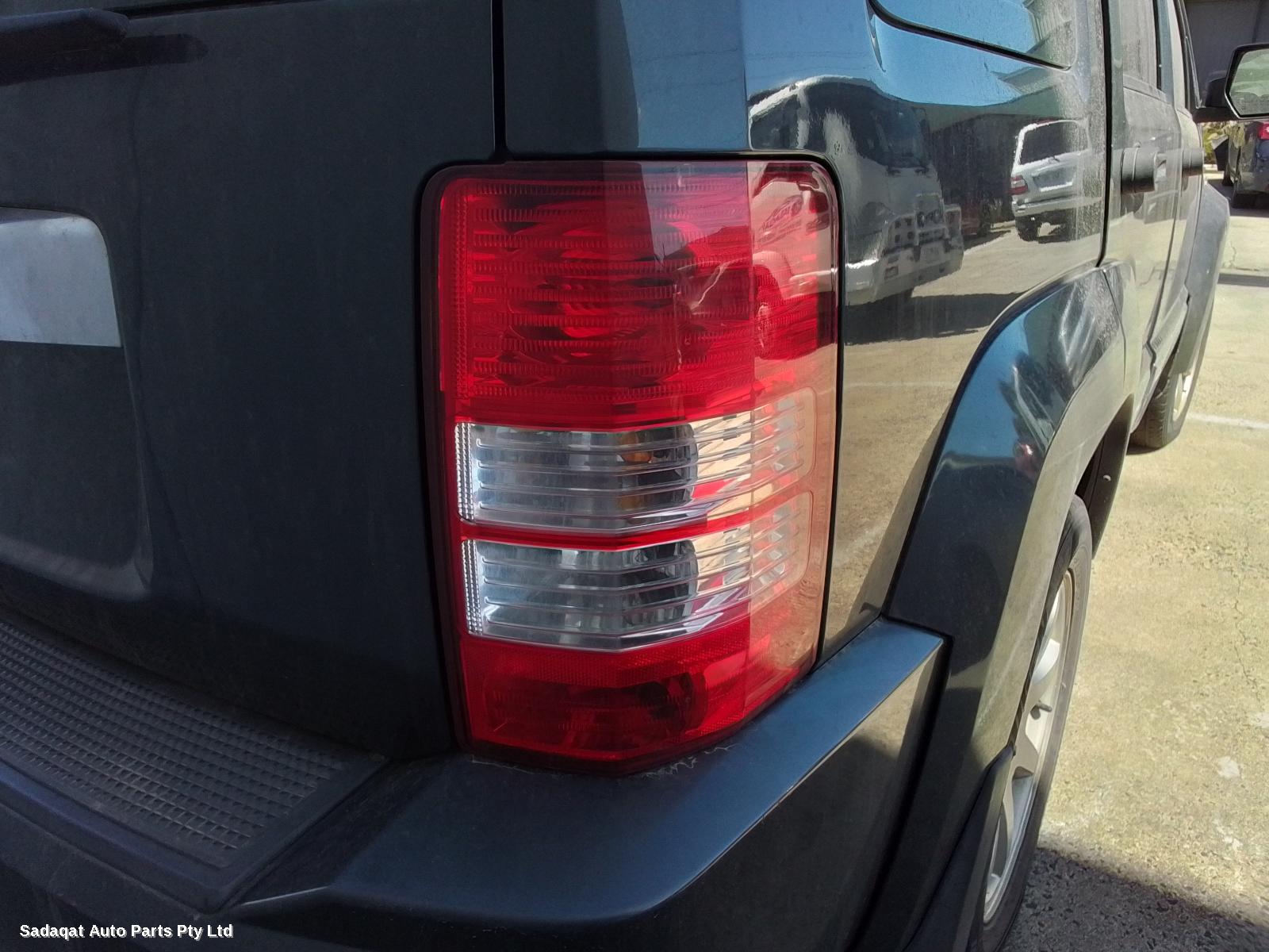 Jeep Cherokee Bonnet