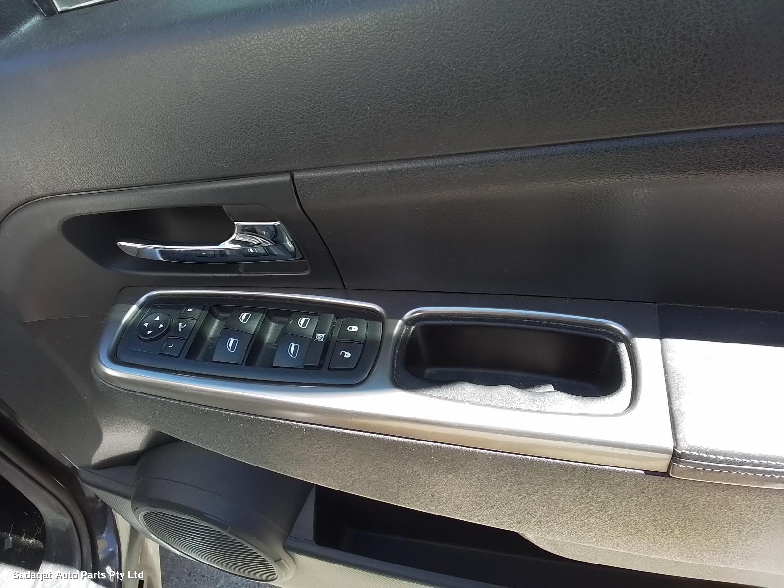 Jeep Cherokee Bonnet