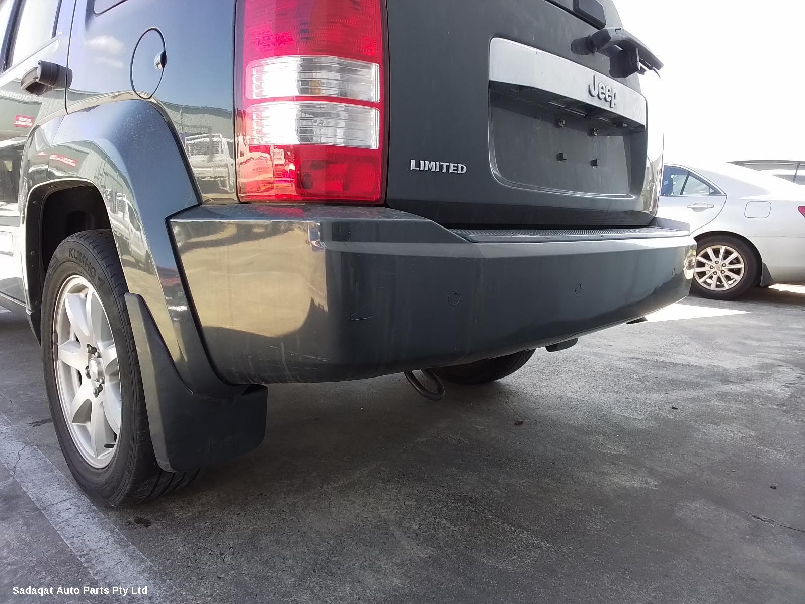 Jeep Cherokee Bonnet