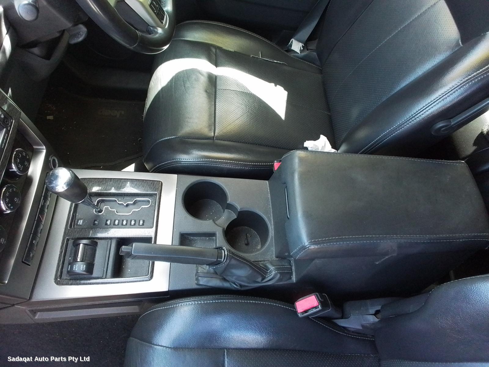 Jeep Cherokee Bonnet